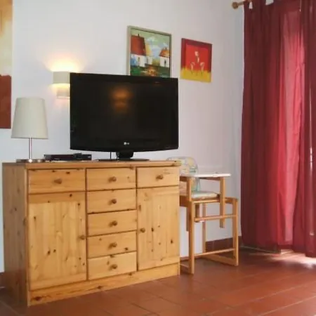 In Mit Kleiner Terrasse By Interhome Сasa de vacaciones Zandt