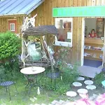 In Mit Kleiner Terrasse By Interhome Сasa de vacaciones