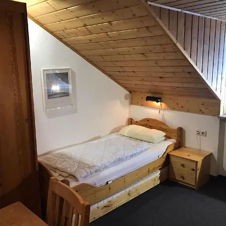 Prázdninový dům In Mit Kleiner Terrasse By Interhome